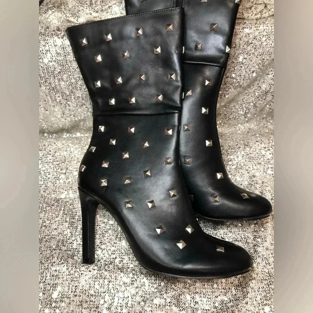 Women’s Faux leather studded boots - Picture 2 of 12